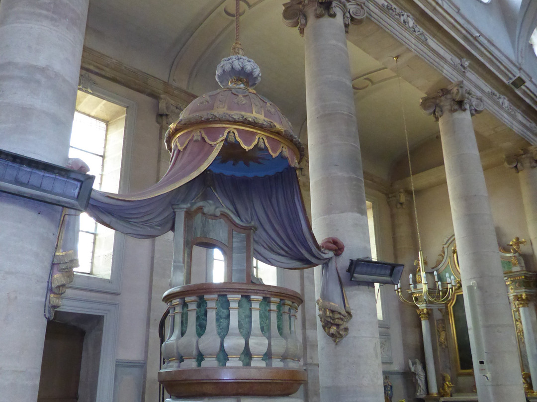 Eglise Saint-Symphorien de Gy-Gy必去景点