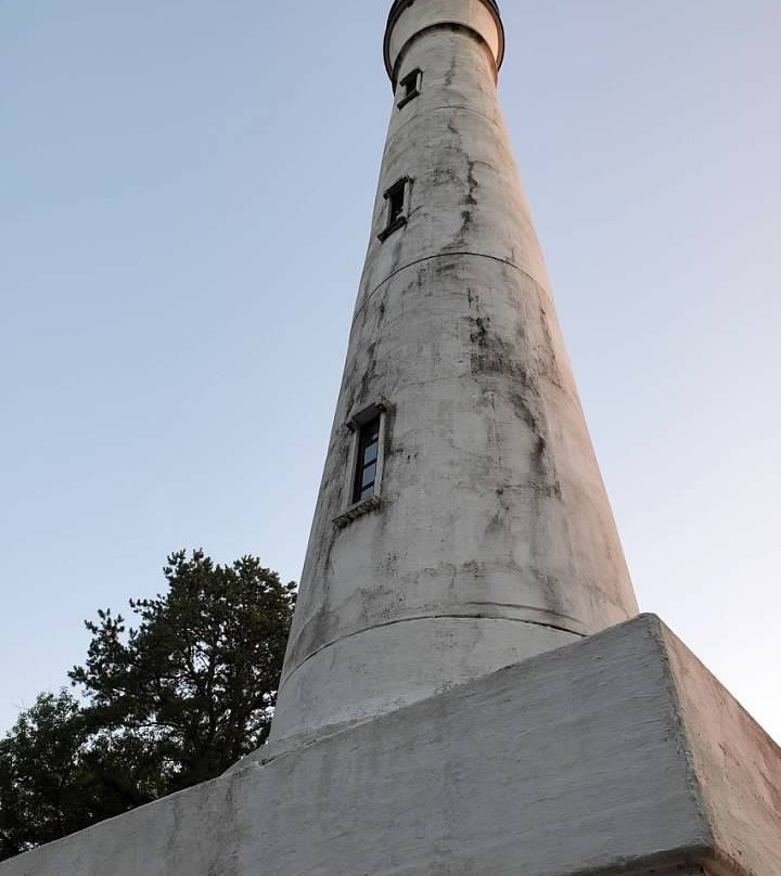 Verona Beach lighthouse景点图片