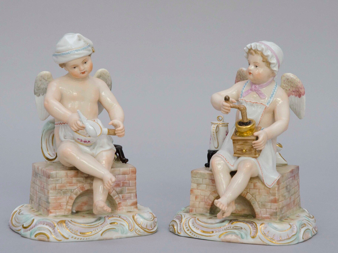 L'Egide Antiques景点图片