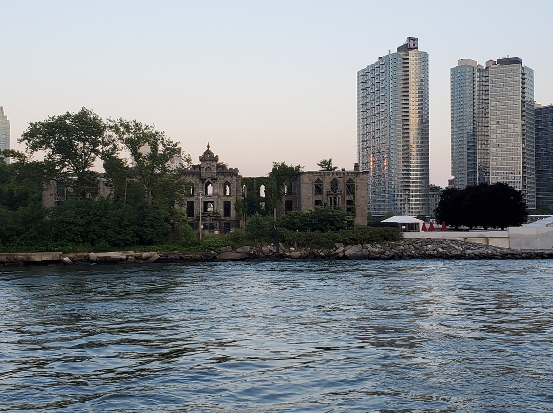 Skyline Cruises-法拉盛必去景点