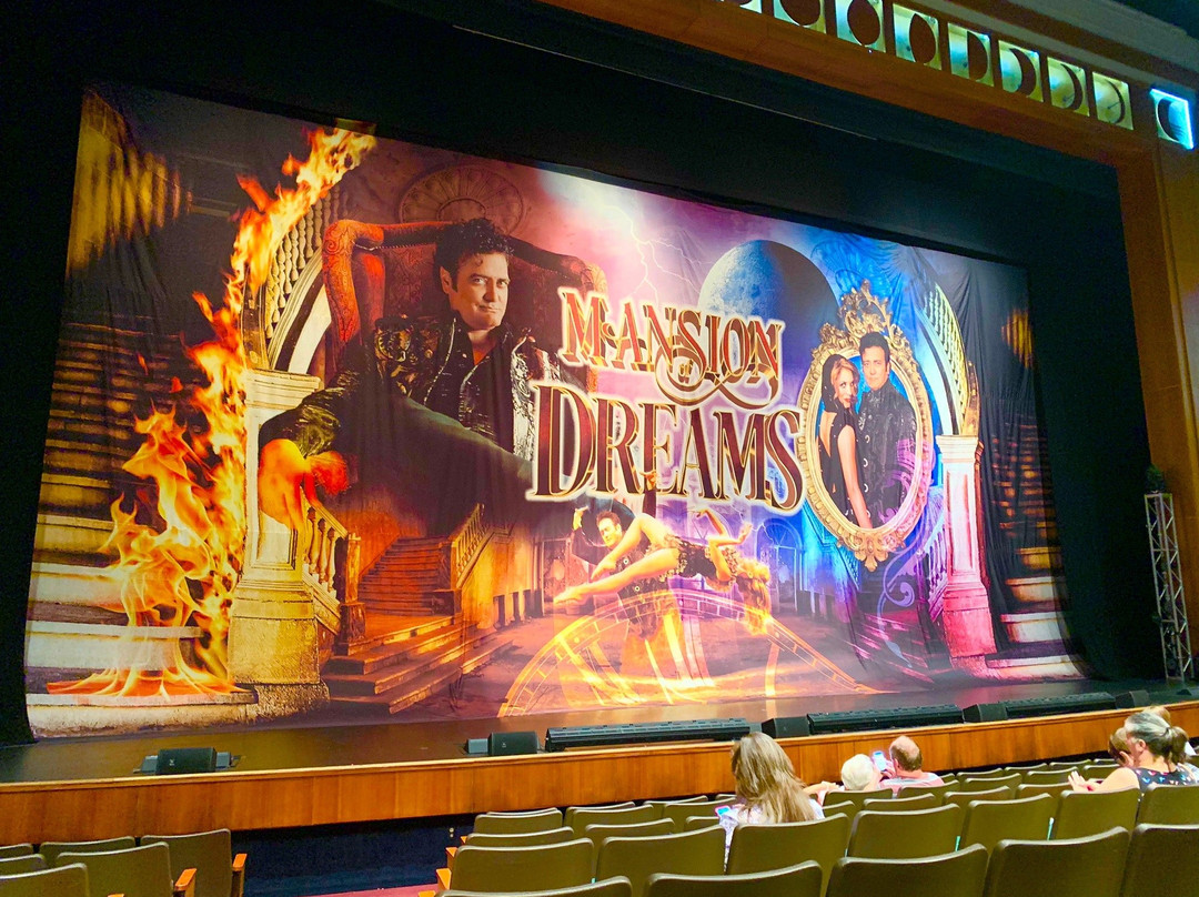 Illusionist Rick Thomas - Branson's Mansion of Dreams-布兰森必去景点