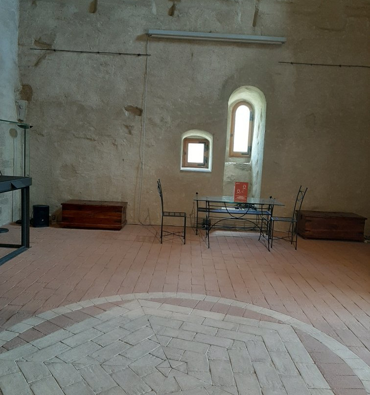 Torre dei Lambardi景点图片