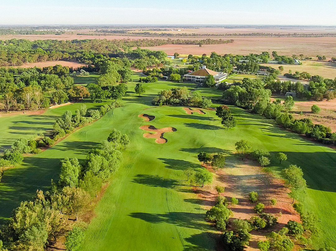 Murray Downs Golf Course景点图片