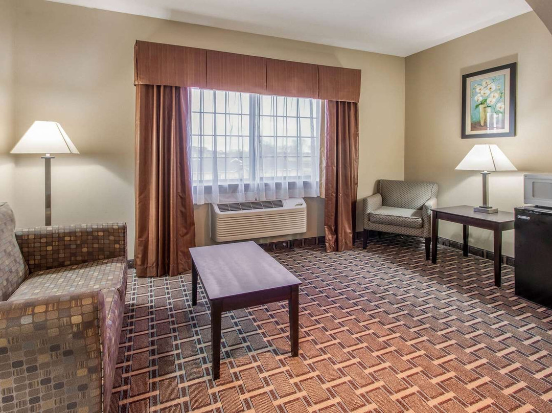 Comfort Suites主图