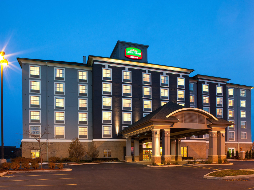 Courtyard by Marriott London主图