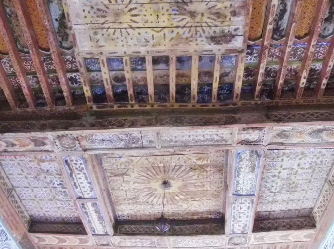 陶里尔特古堡-瓦尔扎扎特必去景点