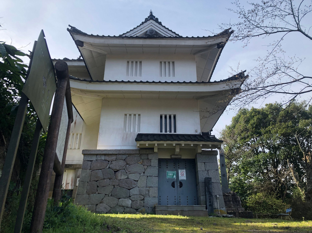 Ebi Castle Ruins景点图片