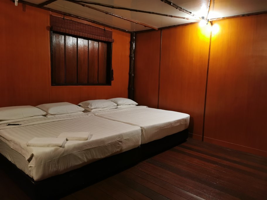 仙本那龙门客栈主图