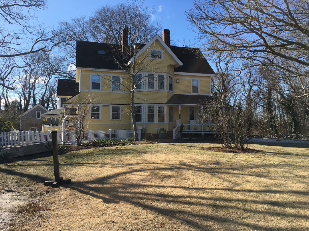 Inn at the Oaks主图