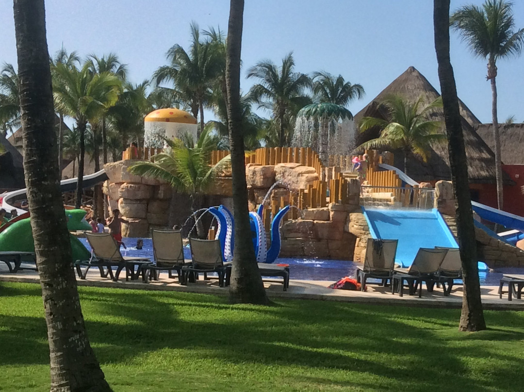 Barcelo Maya Palace主图