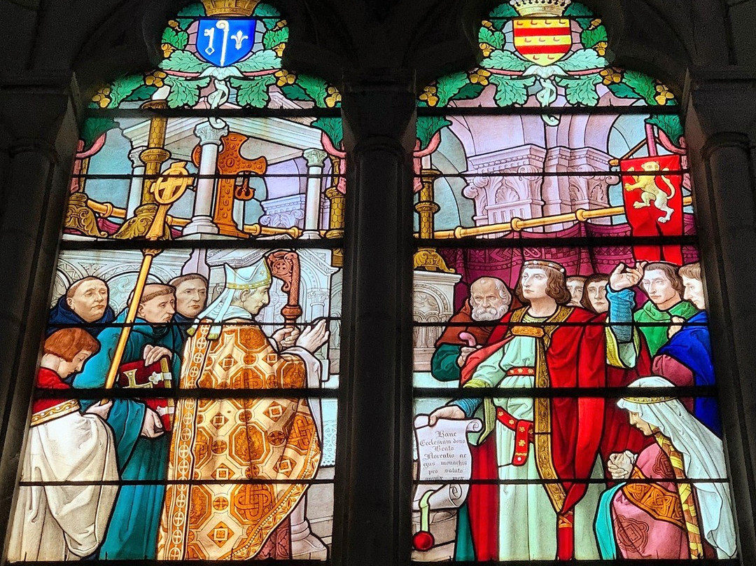 Eglise Saint Hilaire景点图片