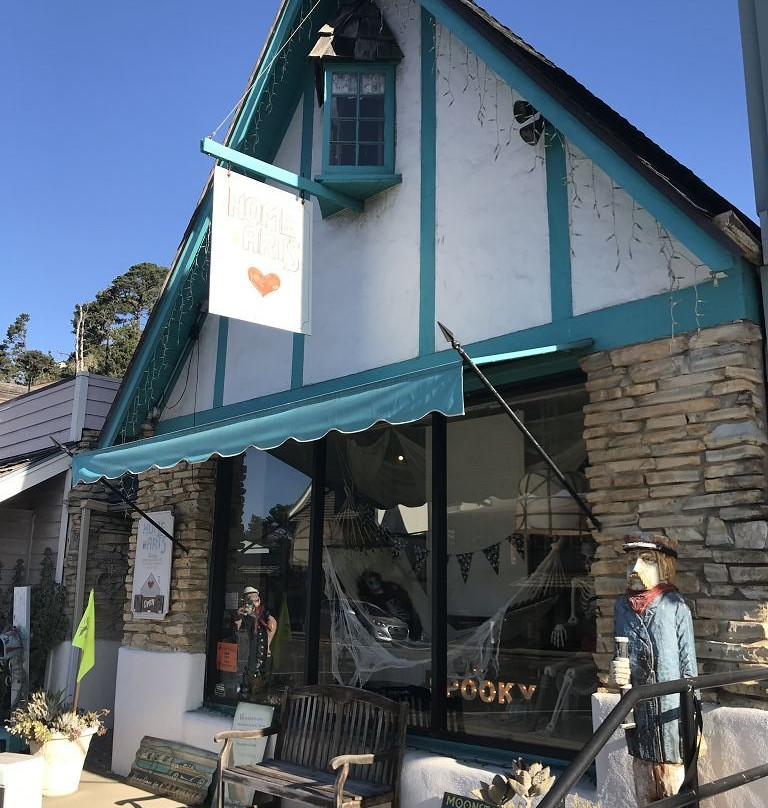 East Village-坎布里亚必去景点