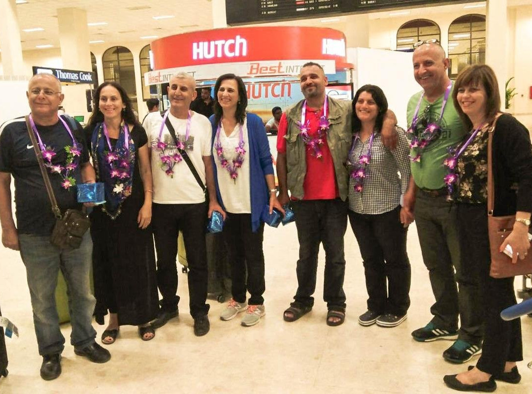 Lakpura LLC-佩拉德尼亚必去景点