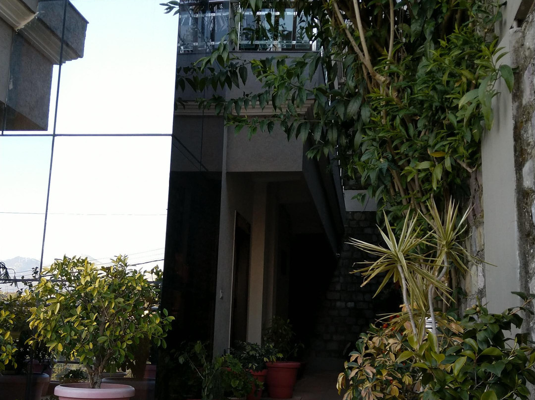 塔尔天堂酒店主图