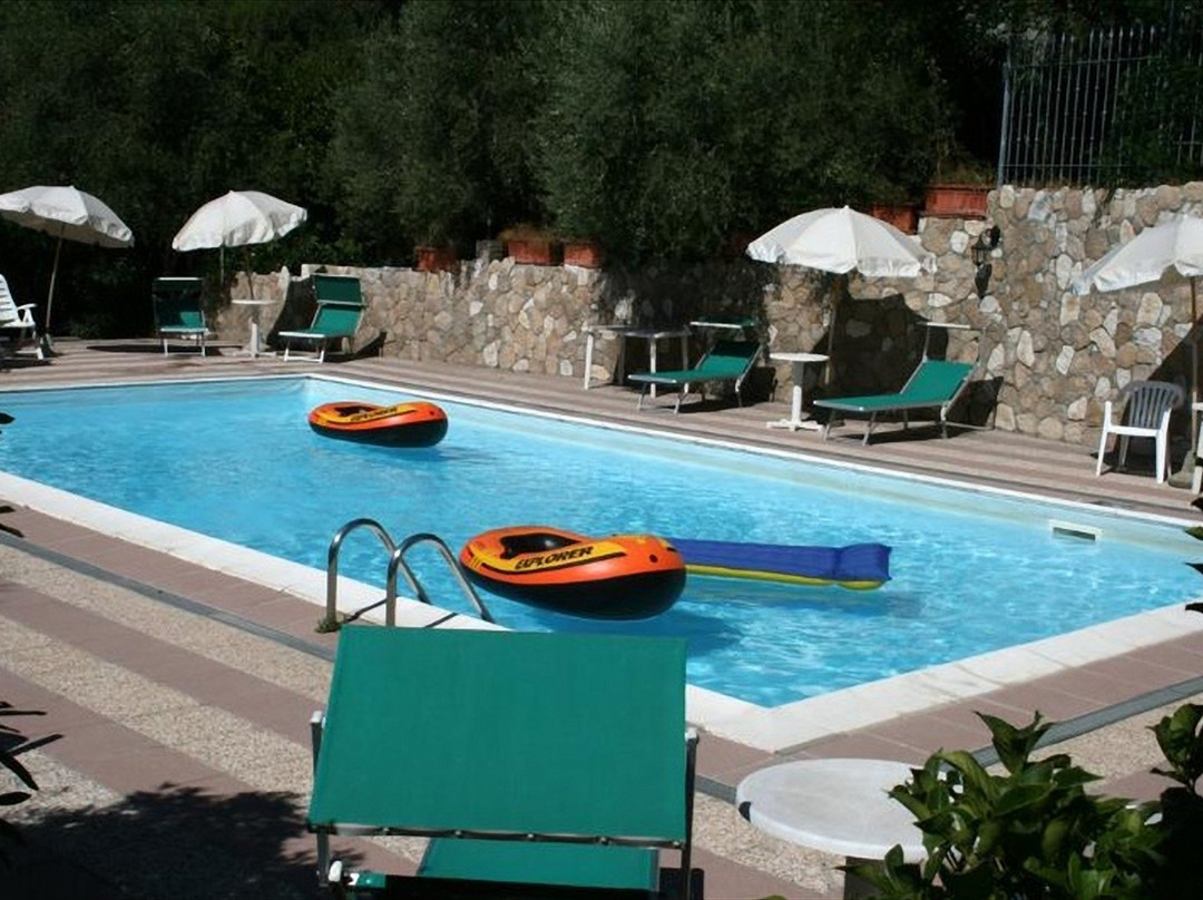 Hotel Villa Paradiso主图