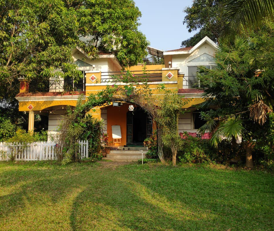 Ghanvatkar Bunglow at Zirad主图