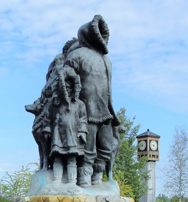 Golden Heart Plaza-费尔班克斯必去景点