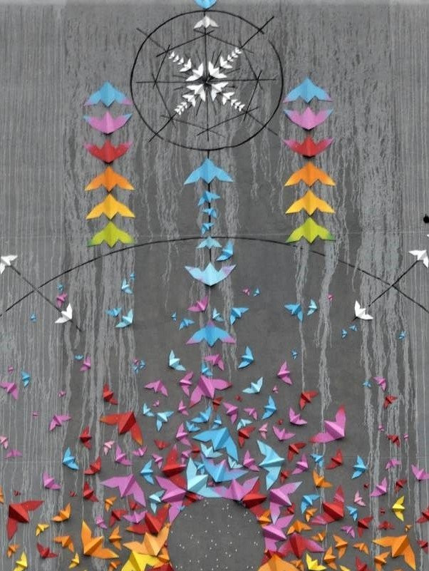 Fresque "Constellation"-Grigny必去景点