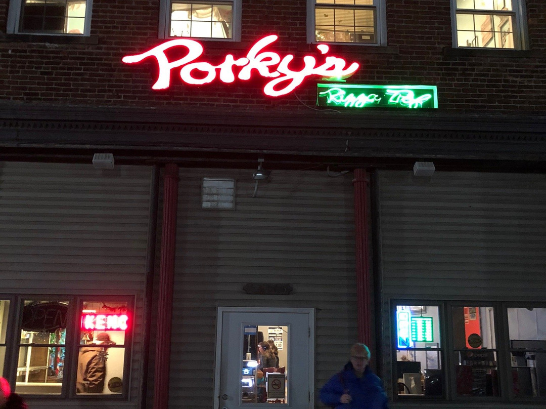 Grand Rapids餐馆和美食-Porky's Pizza Trof