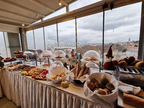 共享大酒店主图