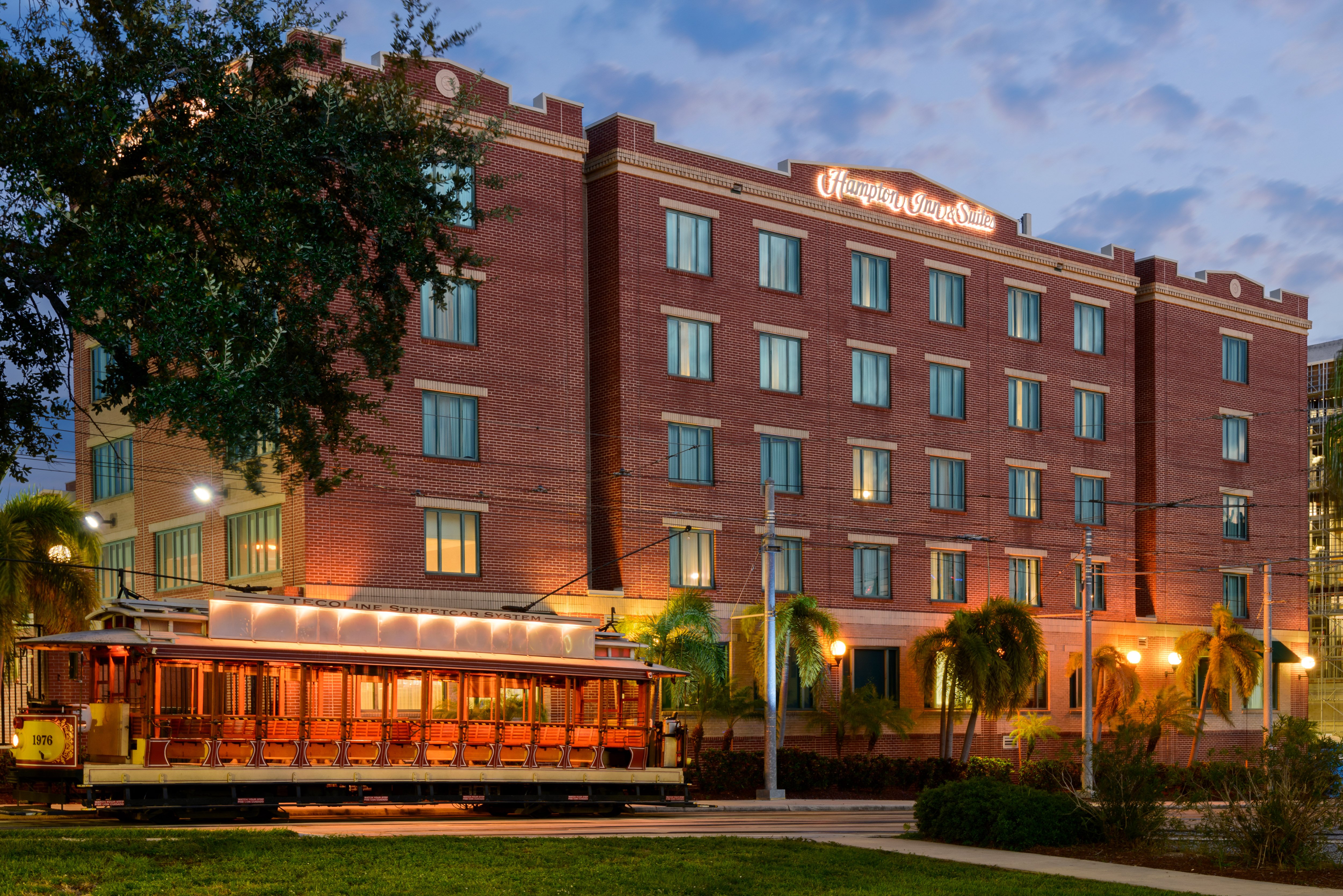 Hampton Inn & Suites Tampa/Ybor City/Downtown-官方