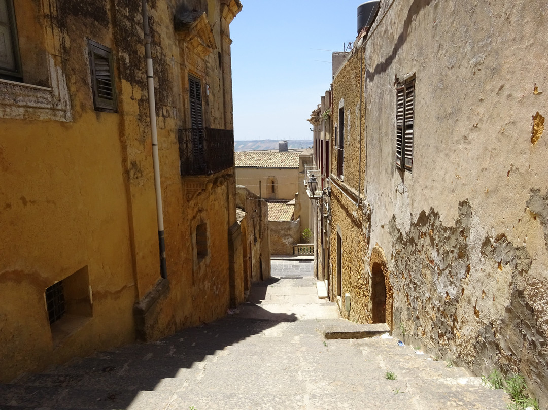 Old town centre of Naro景点图片