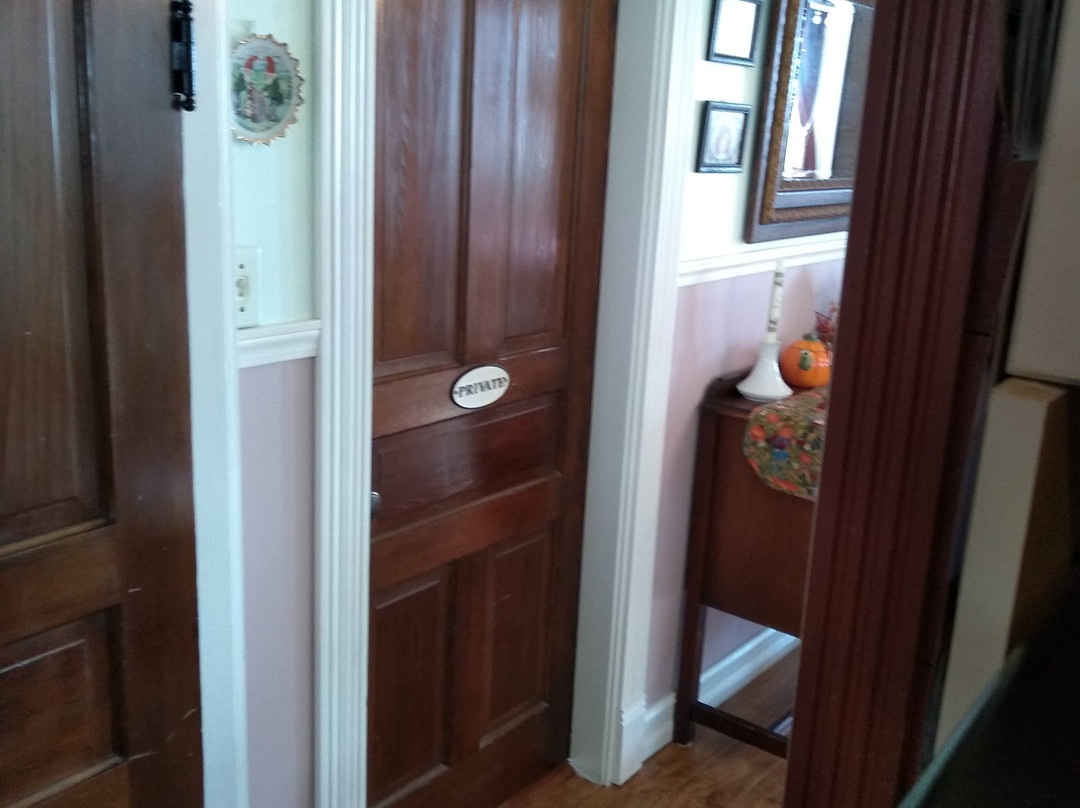 Dahlia House Bed & Breakfast主图