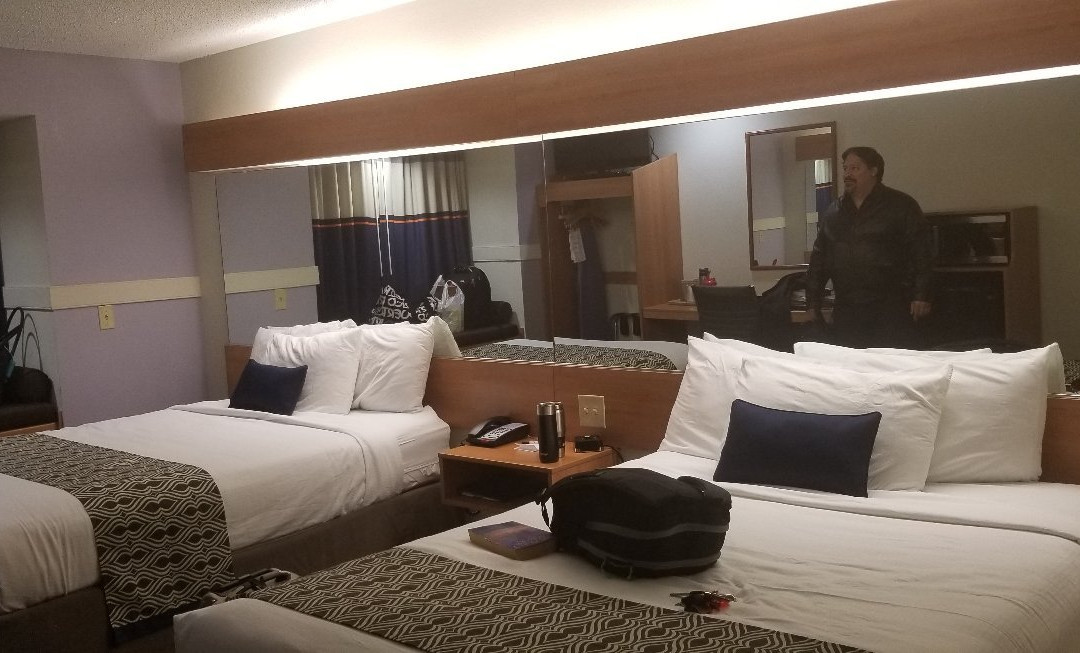 Microtel Inn & Suites by Wyndham Lillington / Campbell Univ主图