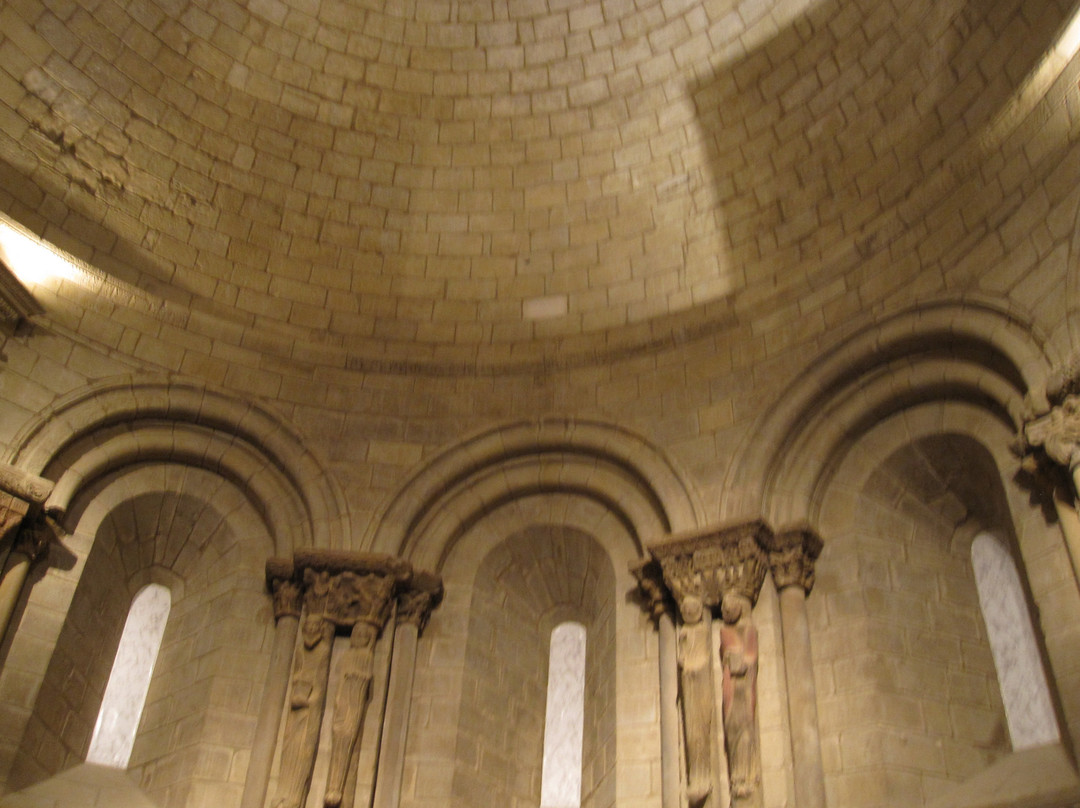 Church of San Martín de Tours in Uncastillo-Uncastillo必去景点