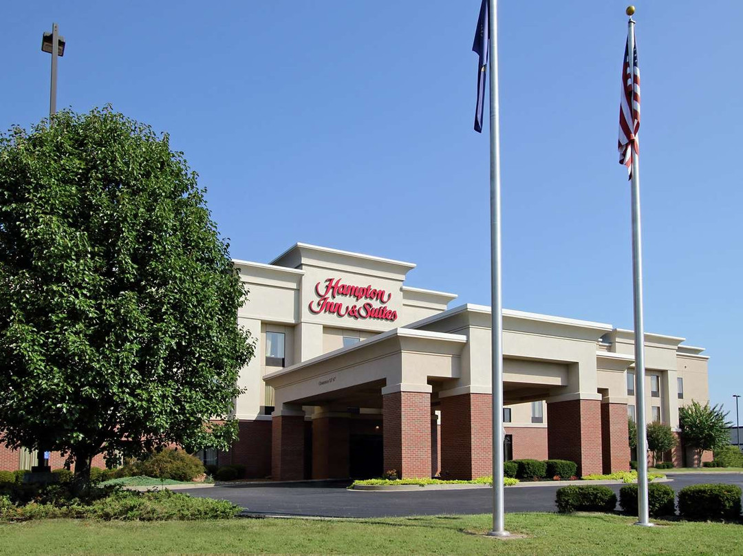 穆雷希尔顿恒庭旅馆&套房酒店主图