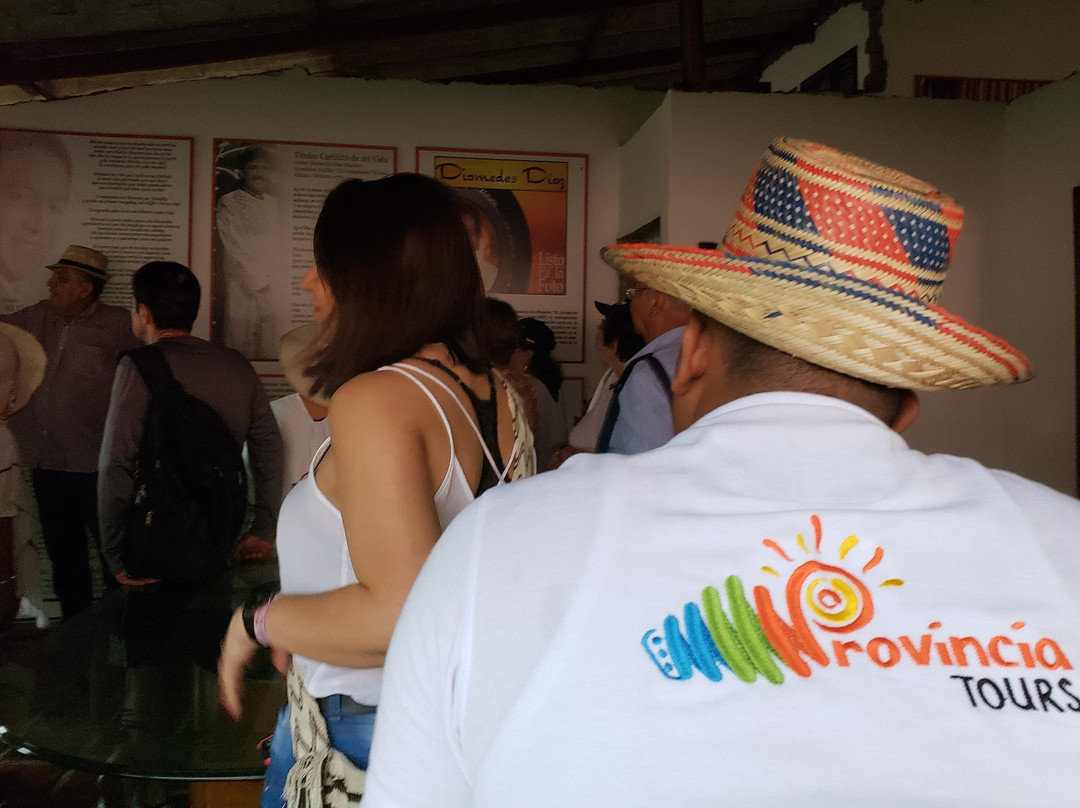 Provincia Tours-巴耶杜帕尔必去景点