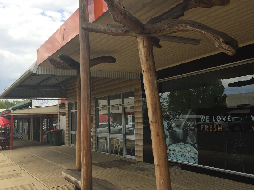 Walcha's Open Air Gallery of sculptures and artworks-Walcha必去景点