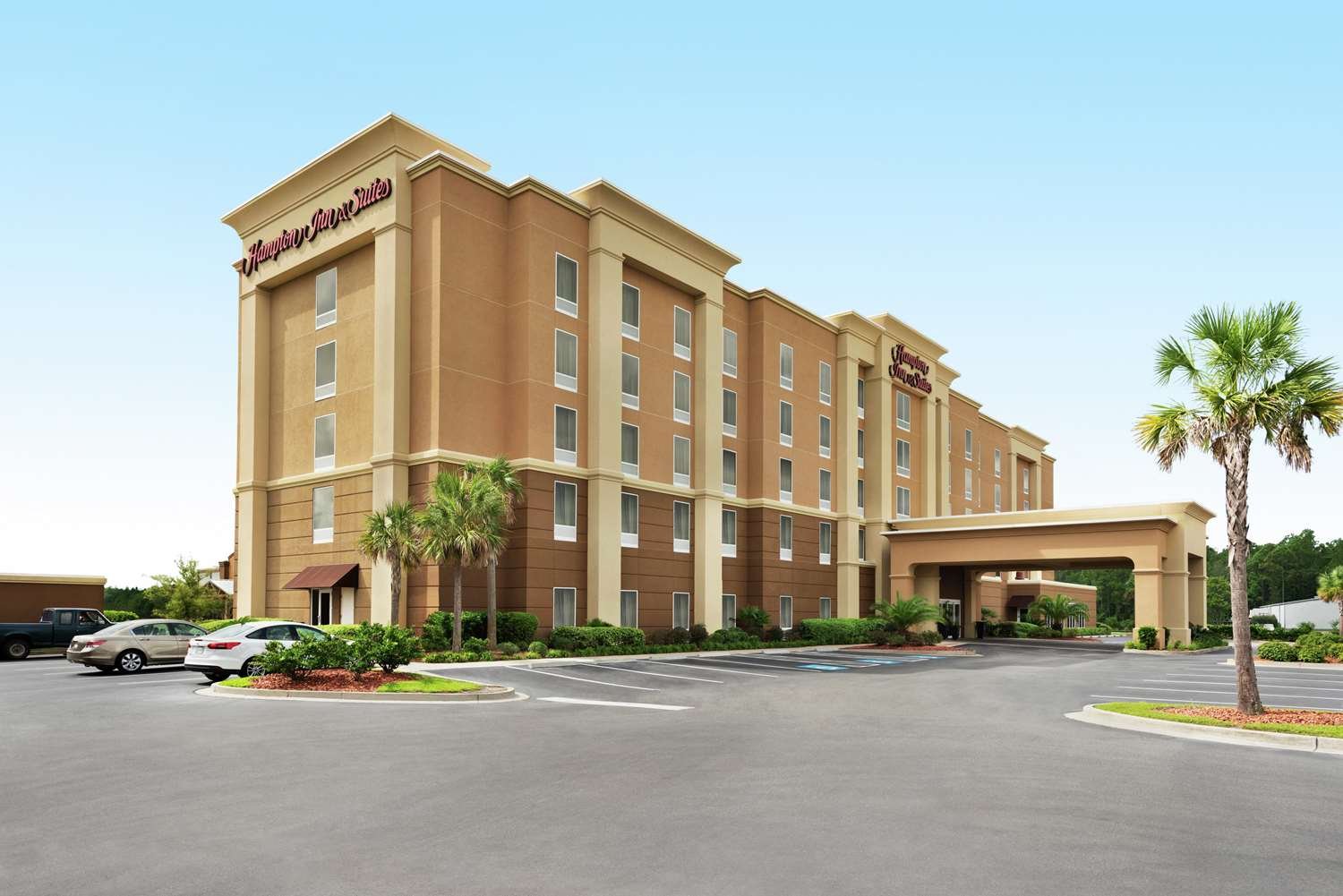 Hampton Inn & Suites Brunswick-官方