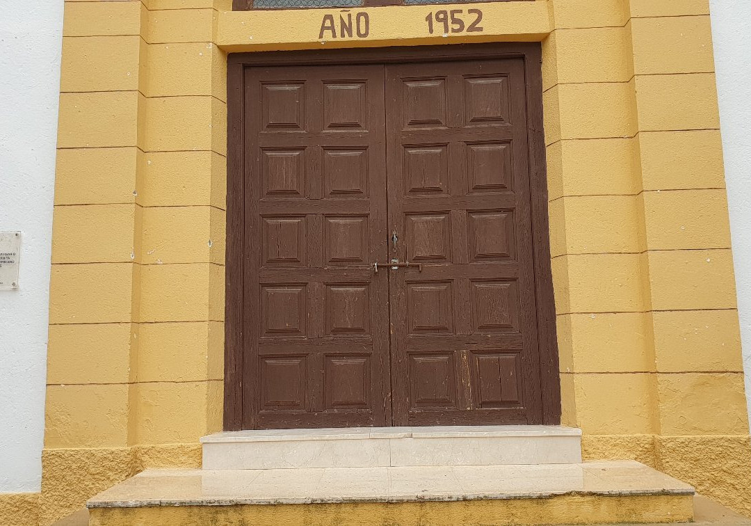 Ermita San Crispin-埃尔达必去景点