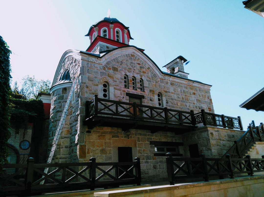 Zverinets Caves and Archangel Mykhail Monastery景点图片