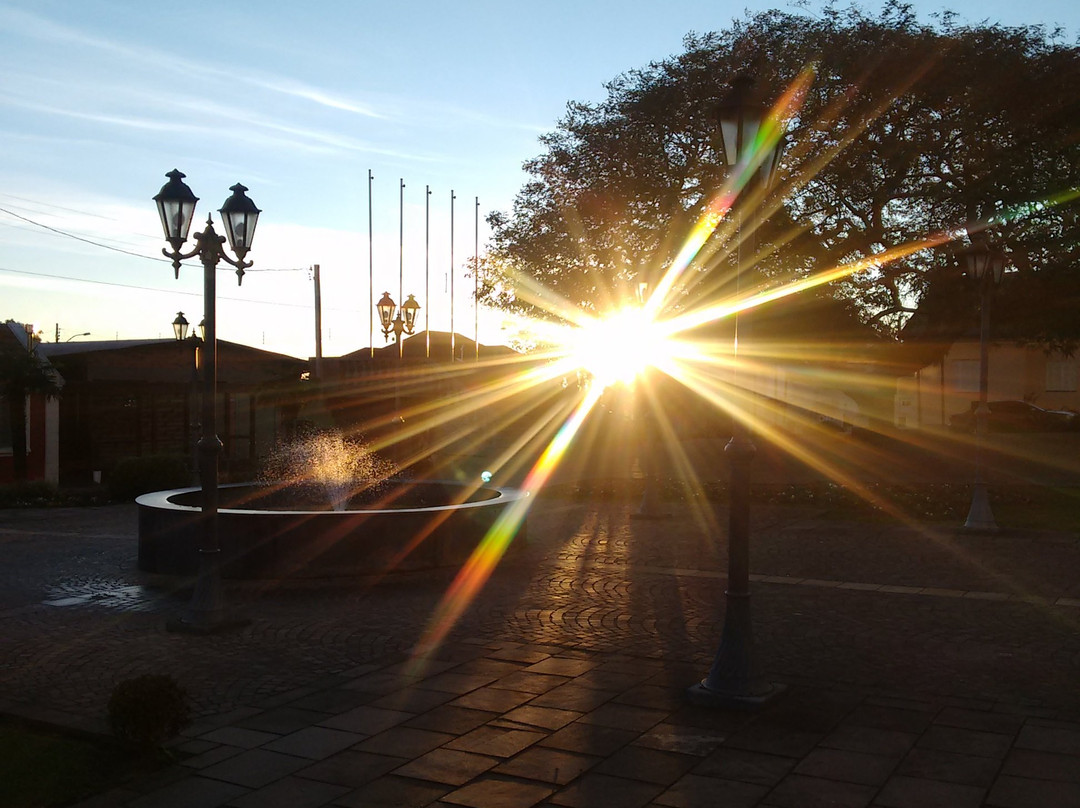 Praça Padre José Ferlin-Monte Belo do Sul必去景点