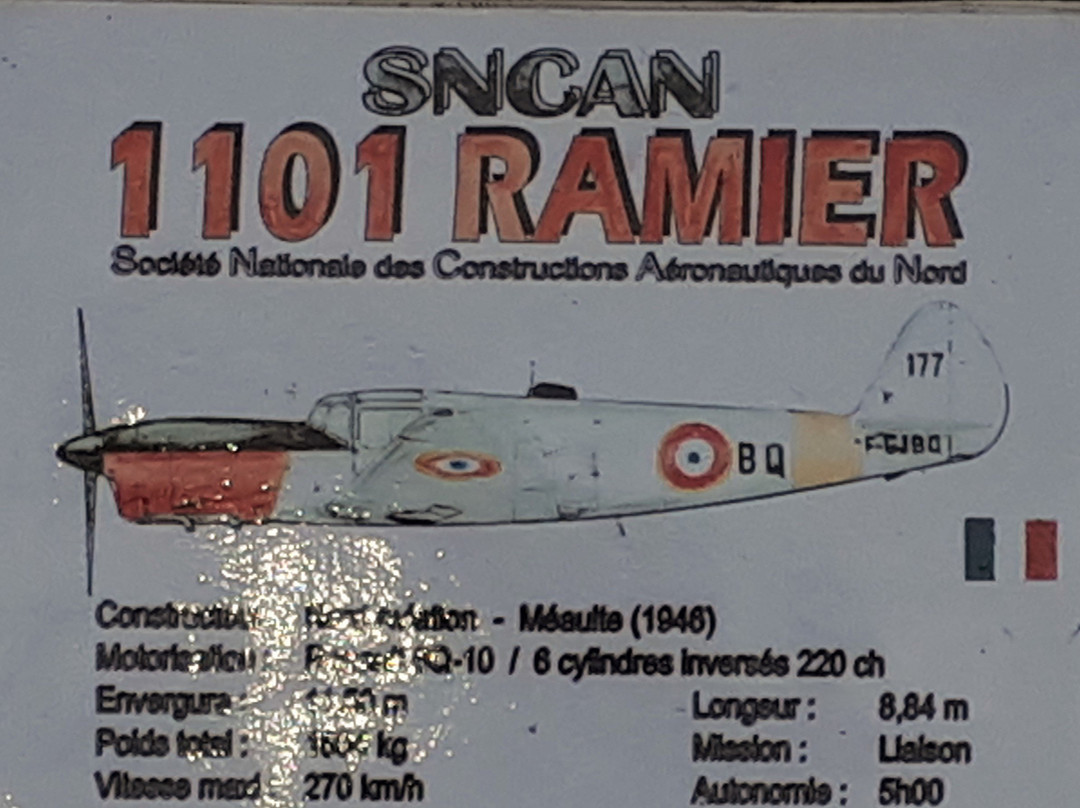 Musée Aéronautique de la Presqu'île Côte d'Amour-拉博尔埃斯库布拉克必去景点