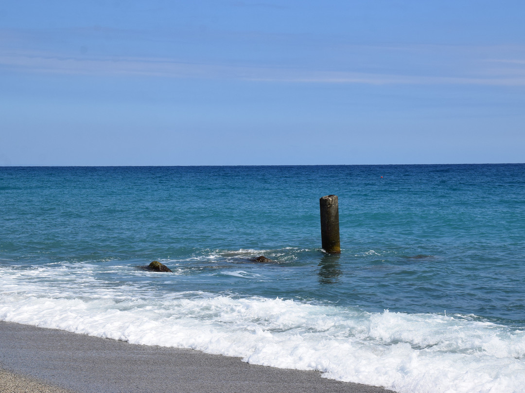 Spiaggia di Pietragrande景点图片