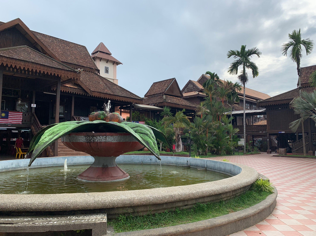 Handicraft Village and Craft Museum, Kelantan-哥打巴鲁必去景点