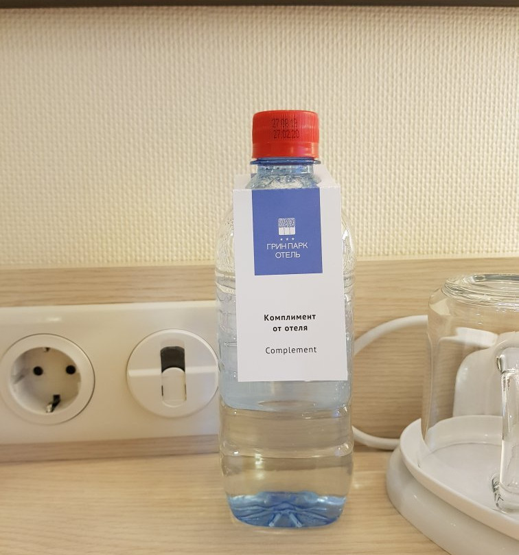 Green Park Hotel主图