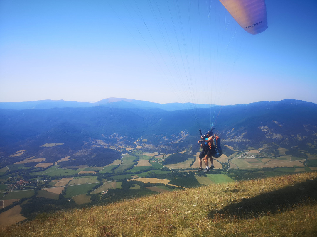 Parapente Max-Oze必去景点