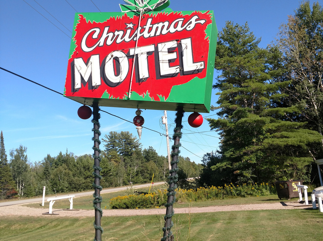 Christmas Motel主图