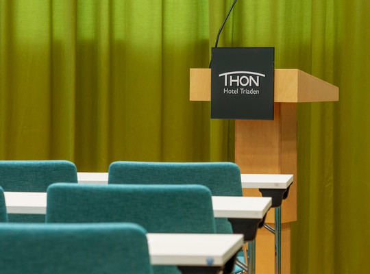 松恩特里阿登酒店主图