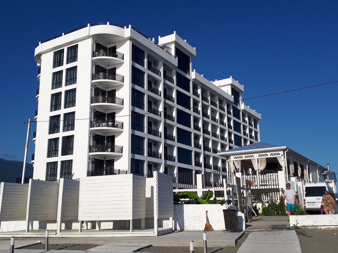 Alakhadzi酒店住宿-Hotel Paradise Beach
