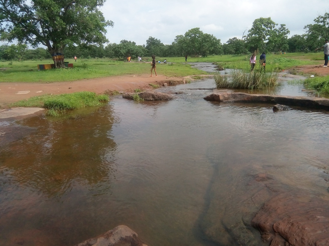 Mahadev Paani Waterfalls-Raisen必去景点