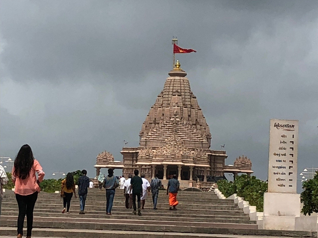 Shree Khodaldham Mandir - Kagvad景点图片