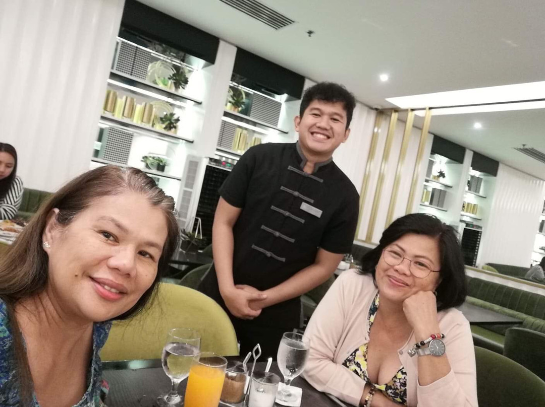 阿斯托利亚广场酒店主图