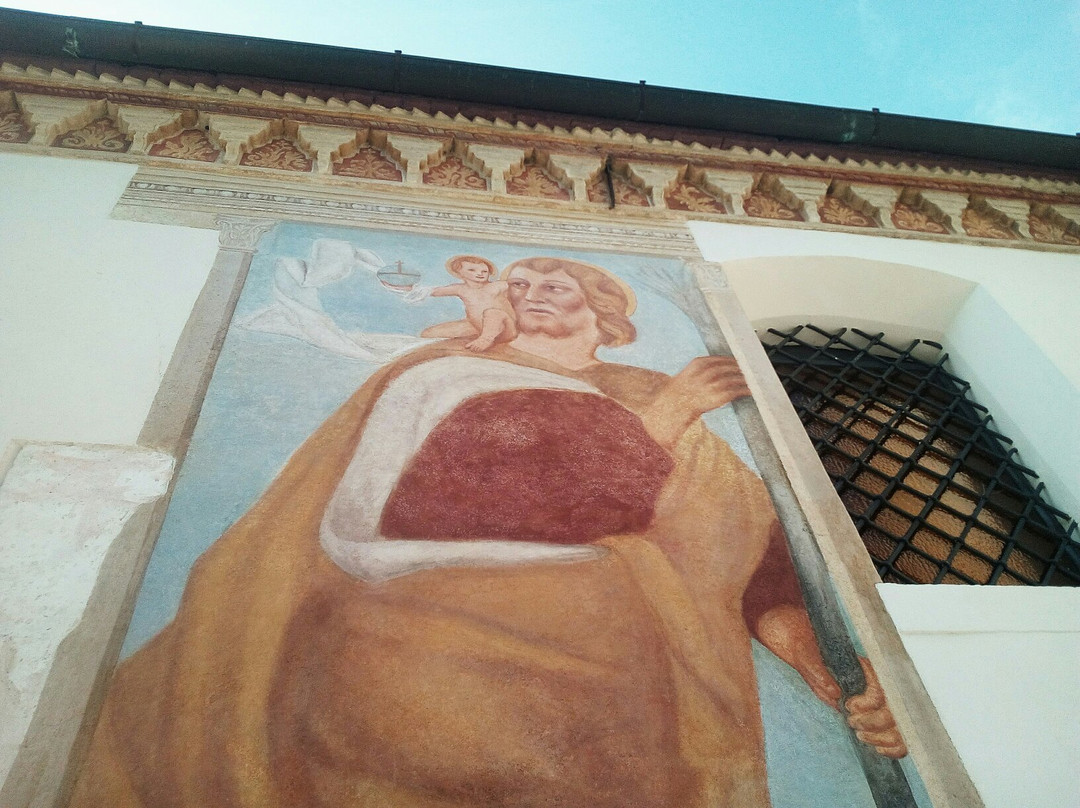 Parrocchia di Sant'Ulderico-波代诺内必去景点