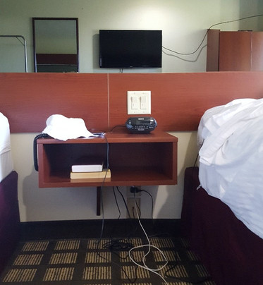 Microtel Inn & Suites by Wyndham Holland主图