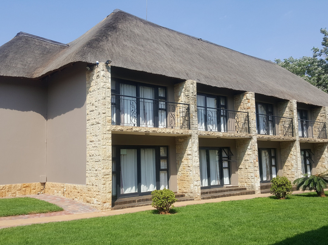 Inkwazi Country Lodge